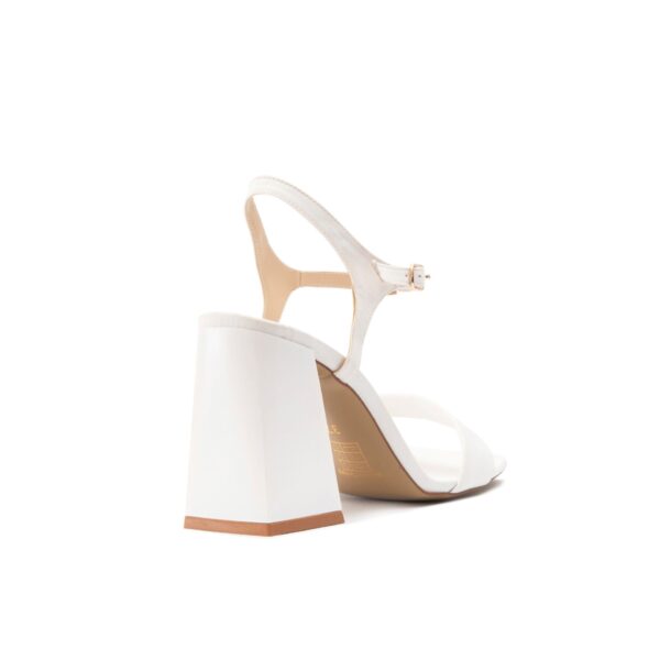 Fashion Attitude FAME23_SS3Y0566_553_WHITE-V – Sandalen