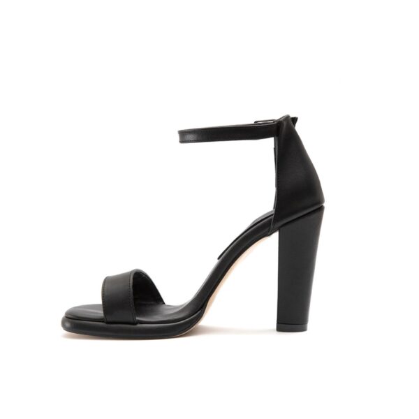 Fashion Attitude FAME23_SS3Y0633_101_BLACK-V – Sandalen