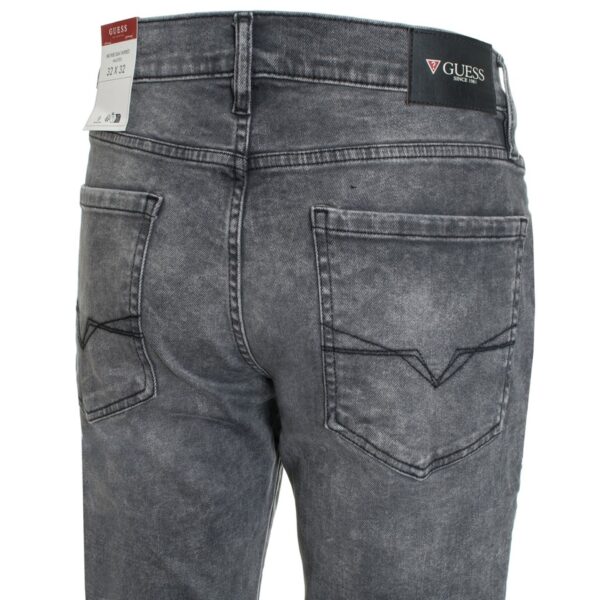 Guess X073_X4VA03-D4YF1_APNG
